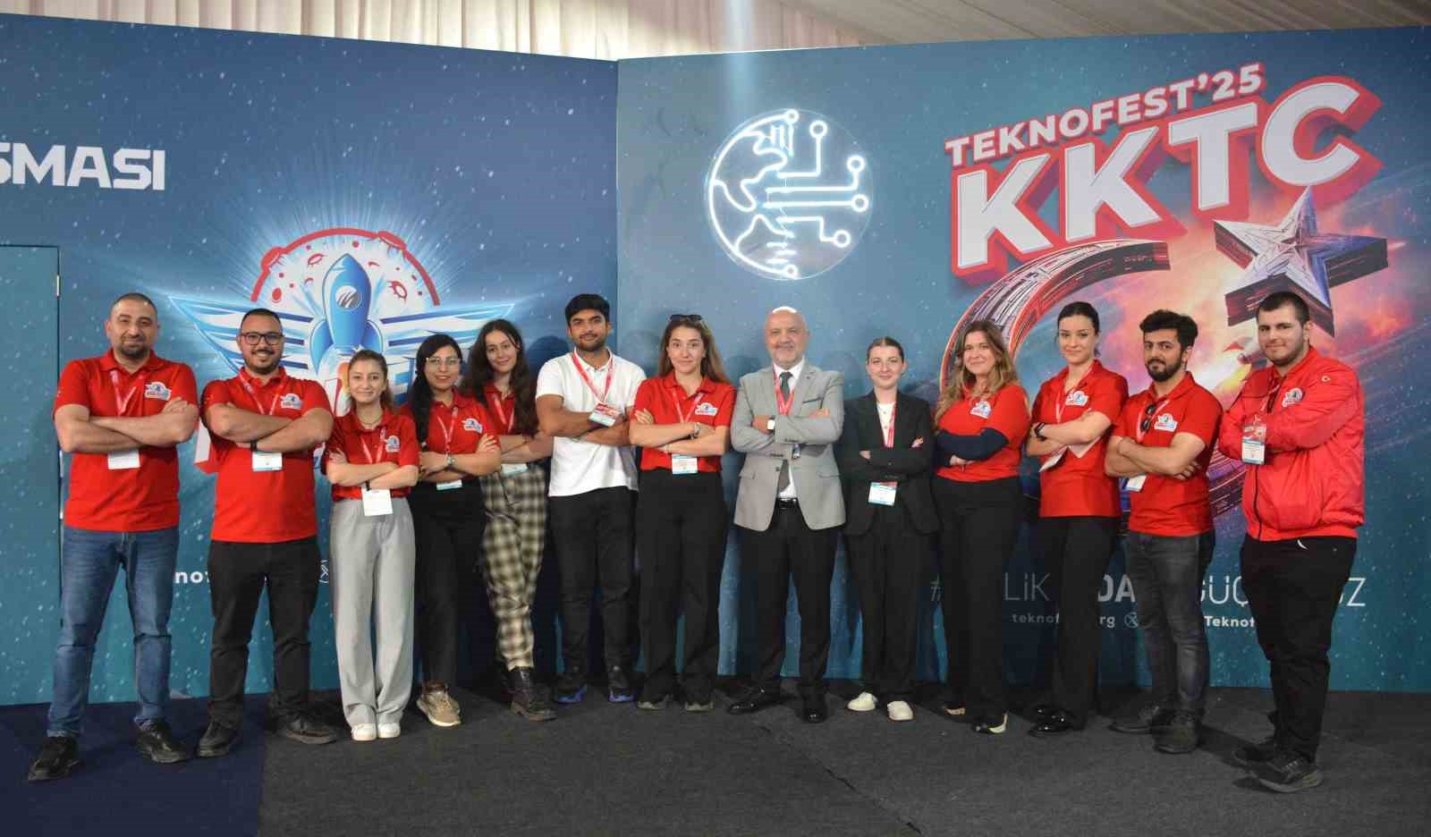 YDÜ’den TEKNOFEST’te çifte şampiyonluk

