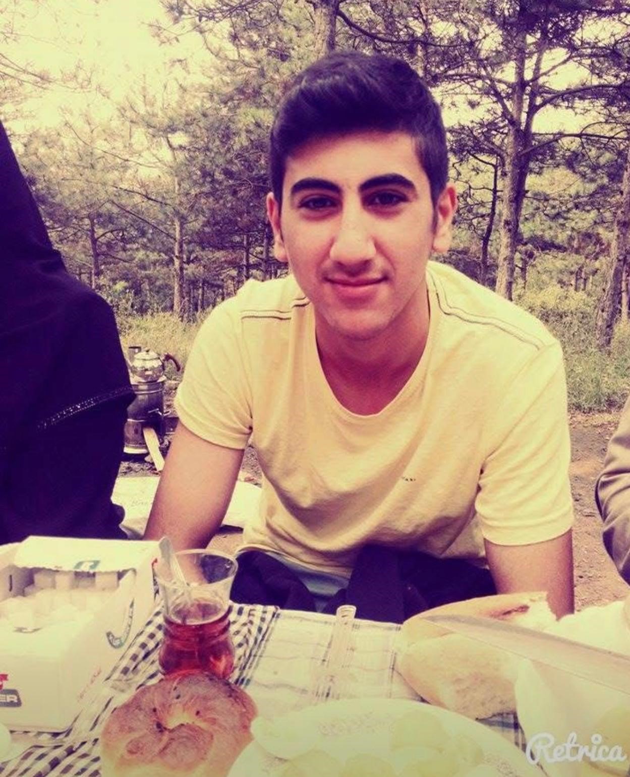 Başakşehir&rsquo;de yolun karşısına ge&ccedil;erken tır &ccedil;aptı: Olay yerinde hayatını kaybetti
