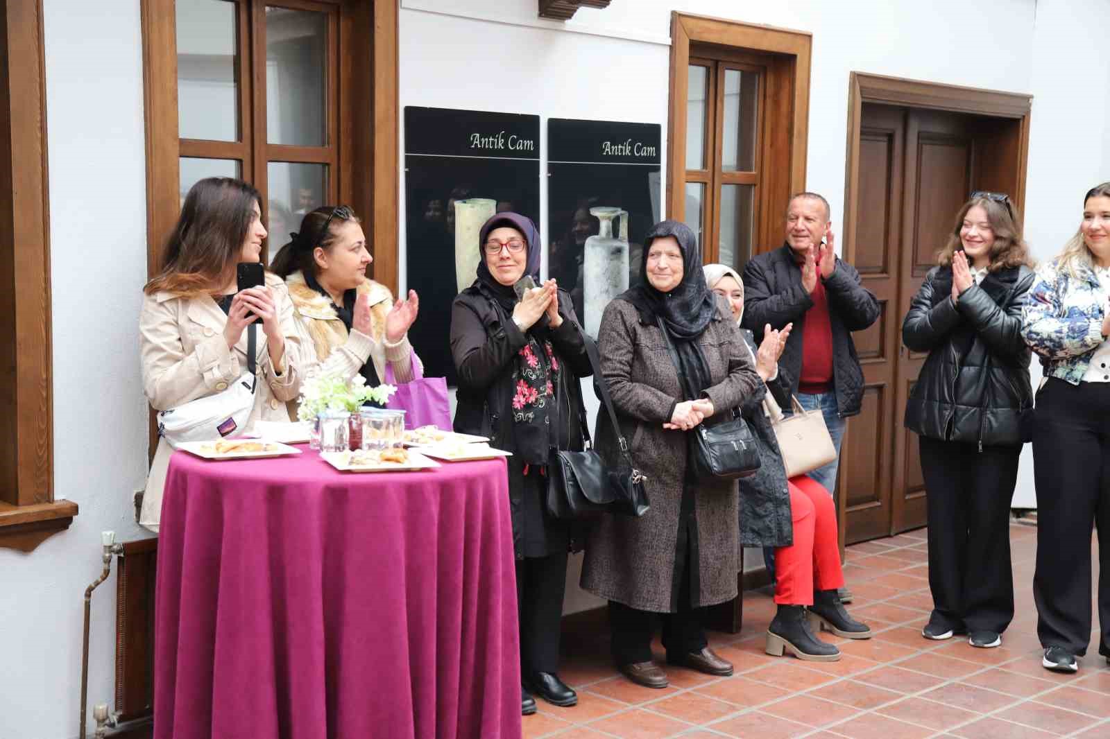 ‘Kınnapla Örülen Hikâyeler’ sanatseverlerle buluştu
