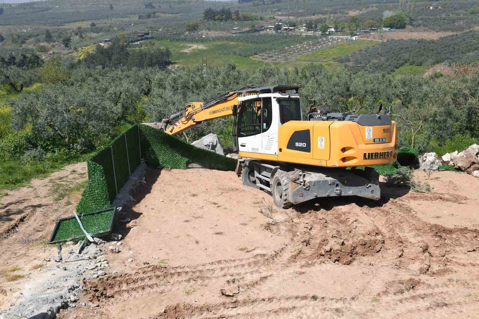 Bursa&rsquo;da 25 ka&ccedil;ak yapı yıkıldı
