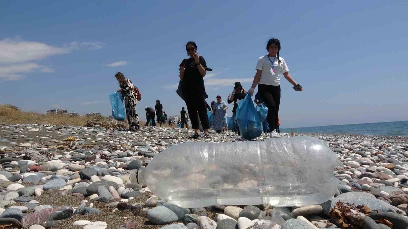 Caretta carettaların yuvalama alanları temizlendi