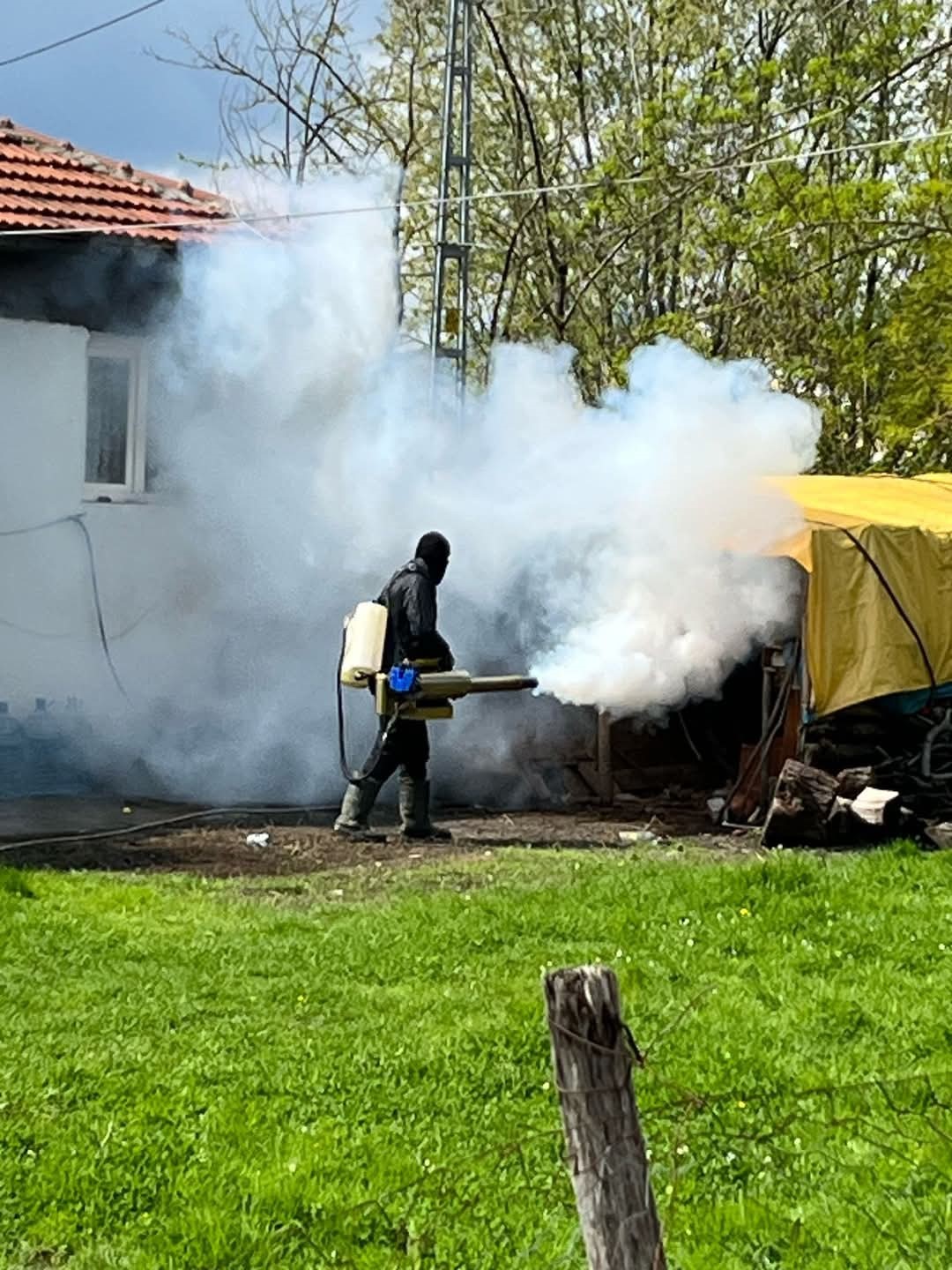 144 mahallede 31 bin hane ilaçlandı