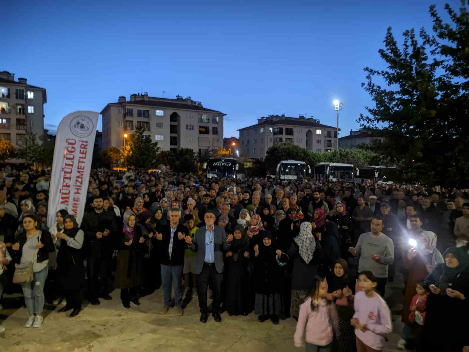 Denizli&rsquo;nin ilk hac kafilesi dualarla kutsal topraklara uğurlandı
