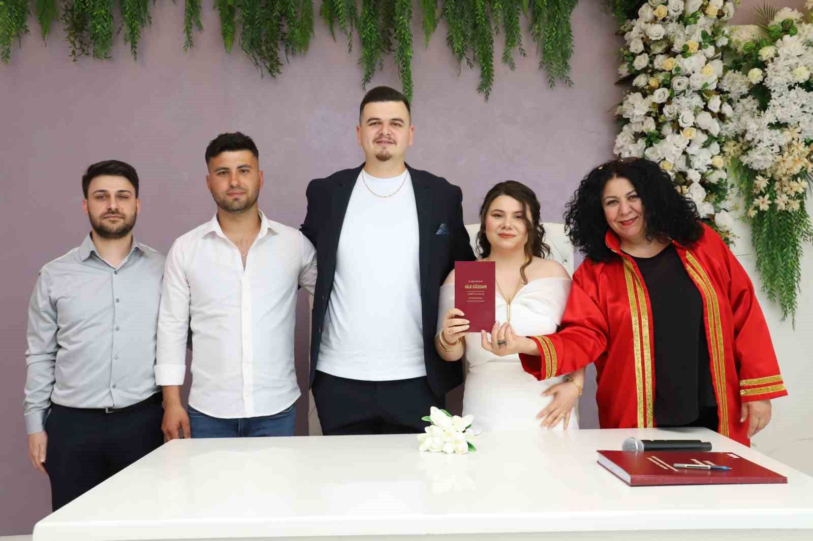 Nazilli&rsquo;de nikah maratonu
