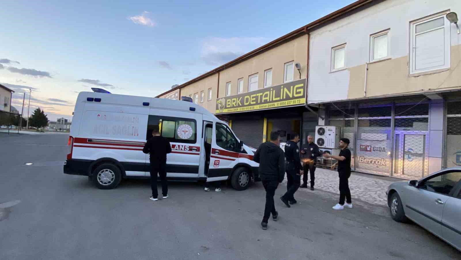 &Ouml;nce ateş a&ccedil;tılar, sonra darp edip ka&ccedil;tılar
