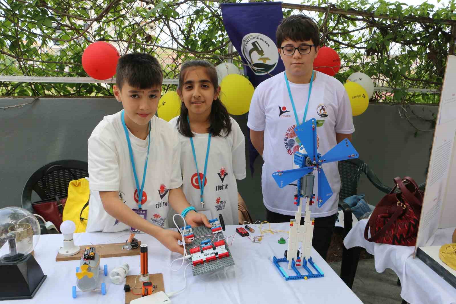 Diyarbakır’da lise öğrencileri yaptıkları bilimsel projelerini sergiledi