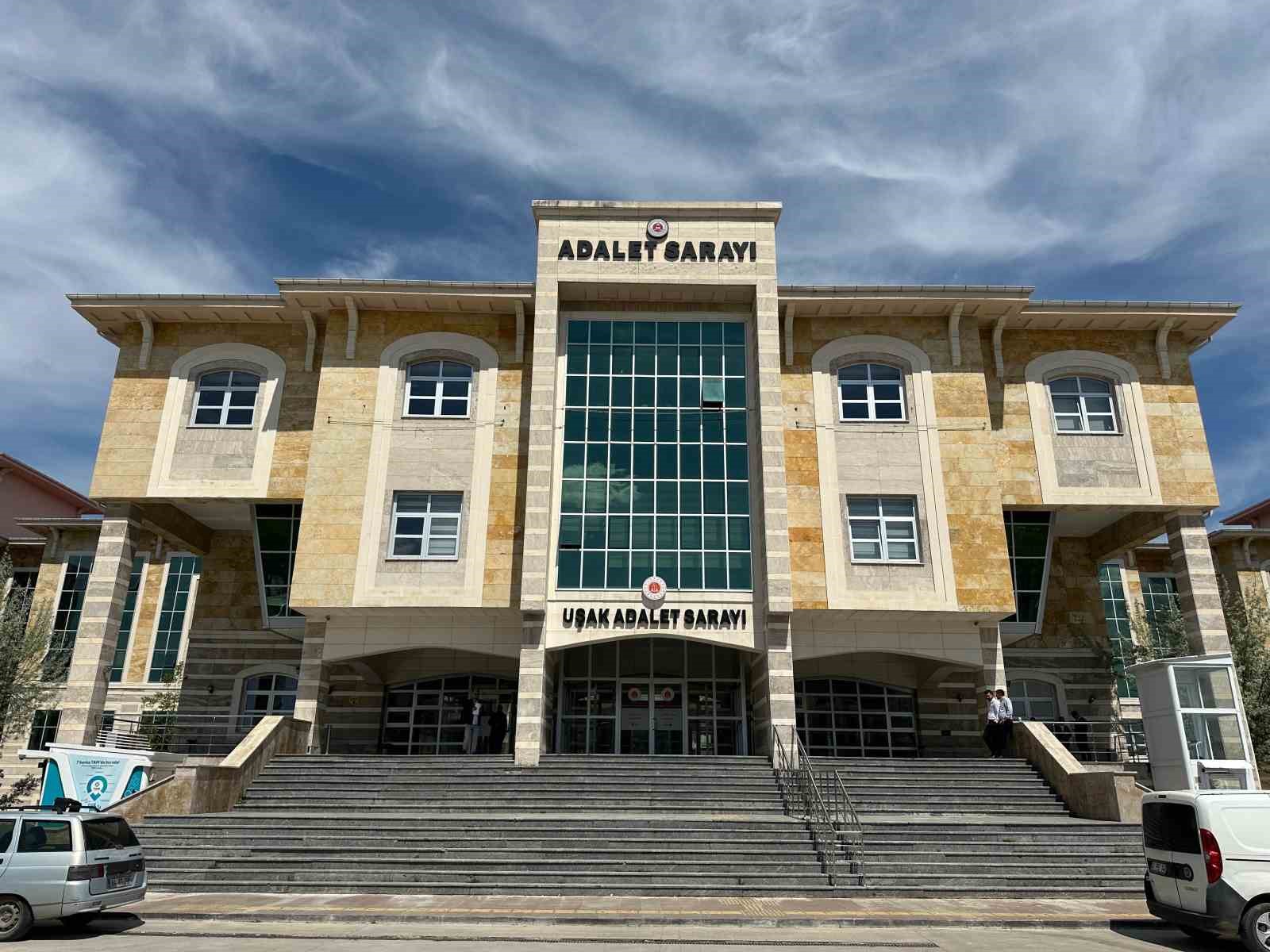 Uşak&rsquo;ta yakalanan cinayet zanlısı tutuklandı
