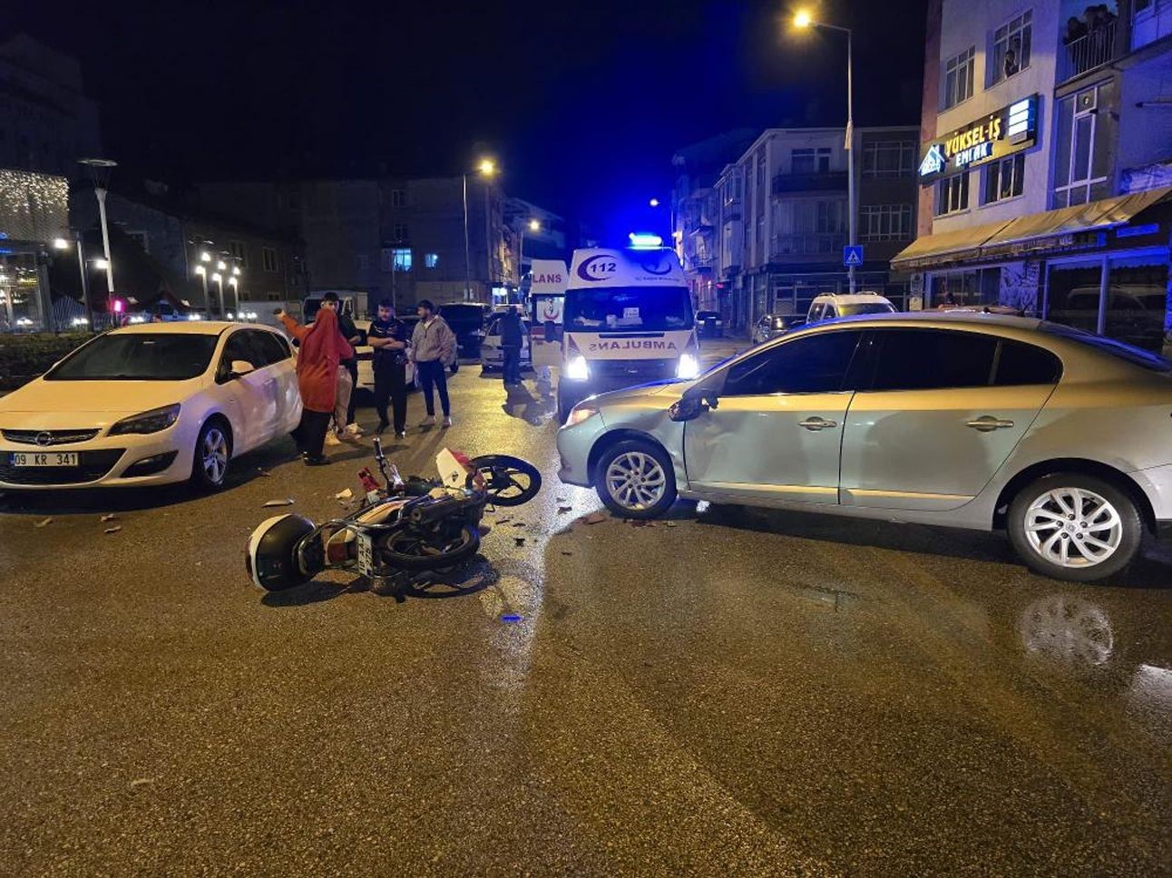 Ankara’da motosikletle otomobil çarpıştı: 1 yaralı