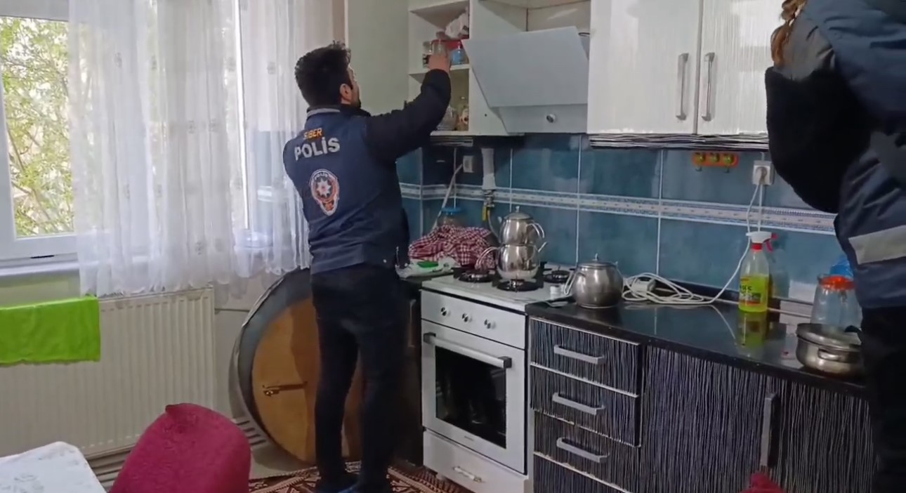 Ağrı merkezli yasa dışı bahis operasyonu: 5 ilde 20 g&ouml;zaltı
