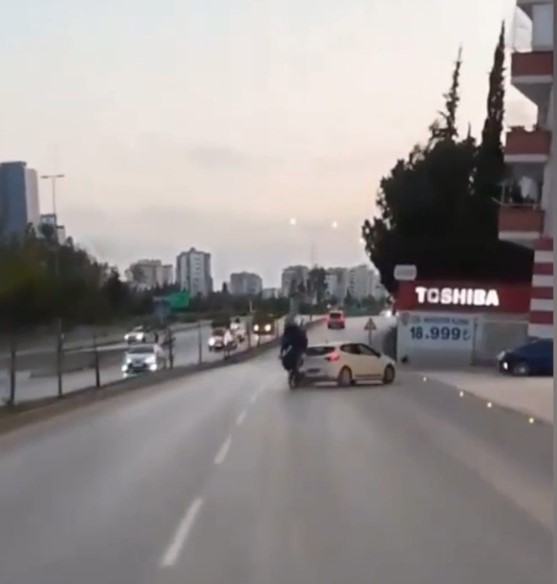 Kaza anı kask kamerasında