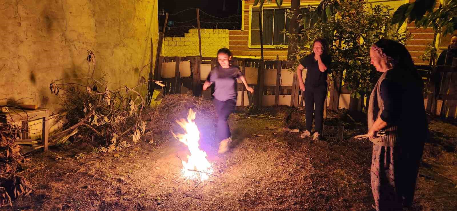 Edremit&rsquo;te Hıdırellez coşkusu yaşandı
