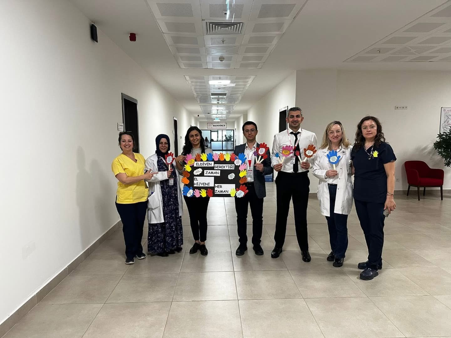 Boz&uuml;y&uuml;k Devlet Hastanesi&rsquo;nde 5 Mayıs D&uuml;nya El Hijyeni G&uuml;n&uuml; etkinliği yapıldı
