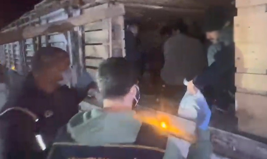 Bitlis’te 42 düzensiz göçmen yakalandı