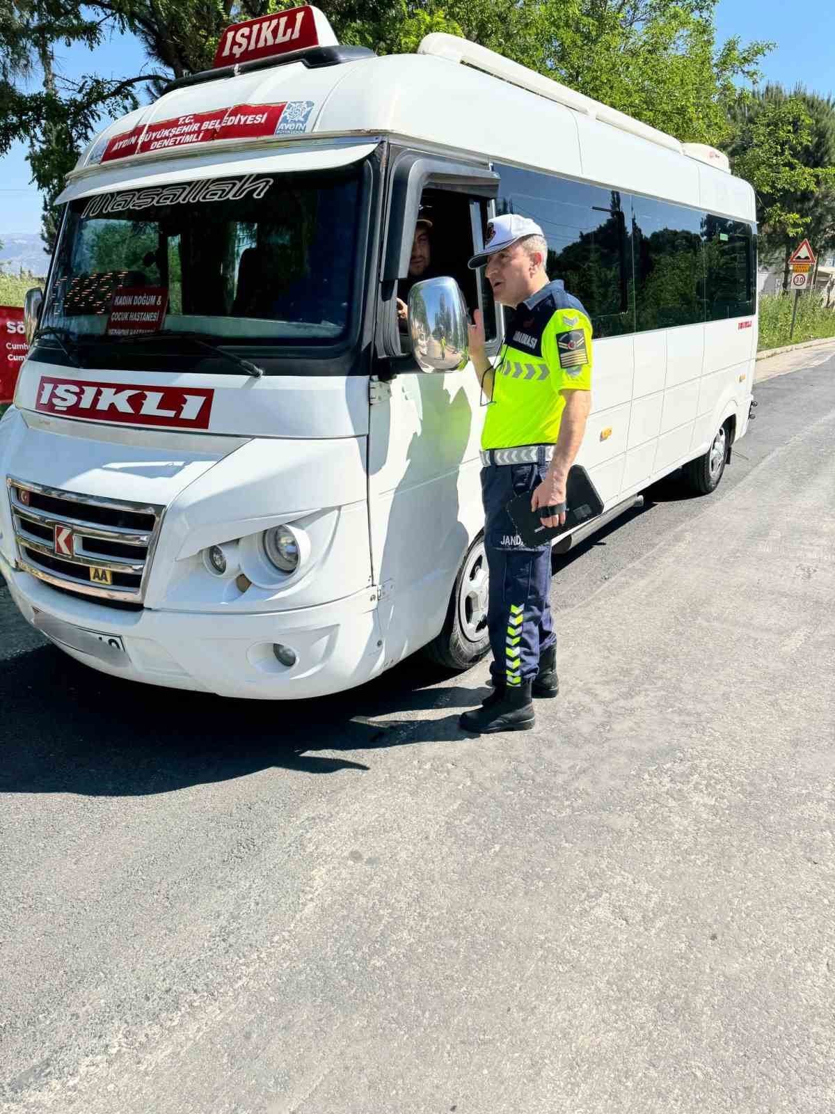 Jandarmadan sivil trafik denetimi

