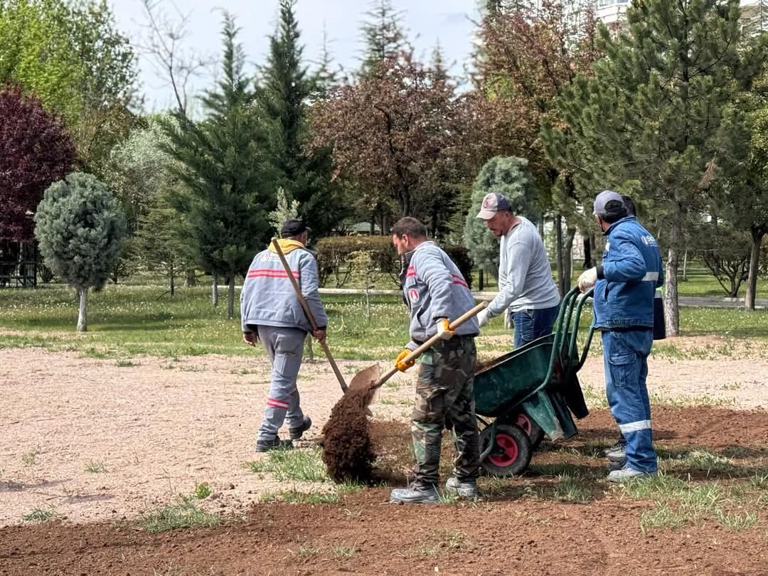 Sincan’daki parklar yaza hazırlanıyor