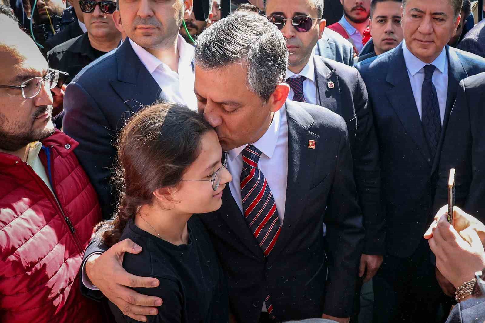 CHP Genel Başkanı Özel: 