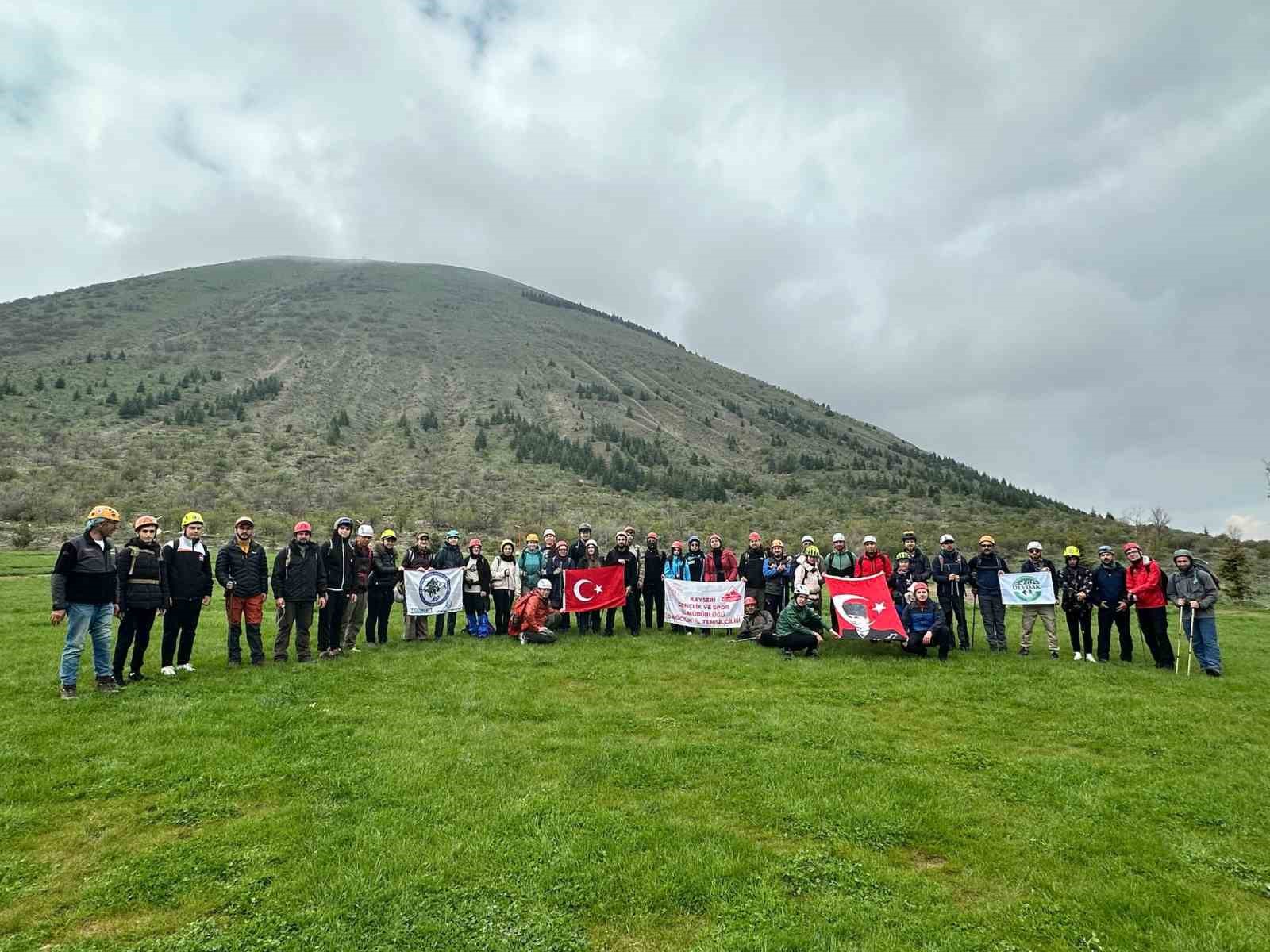 Yaz Dağcılık Eğitimi Kayseri’de tamamlandı
