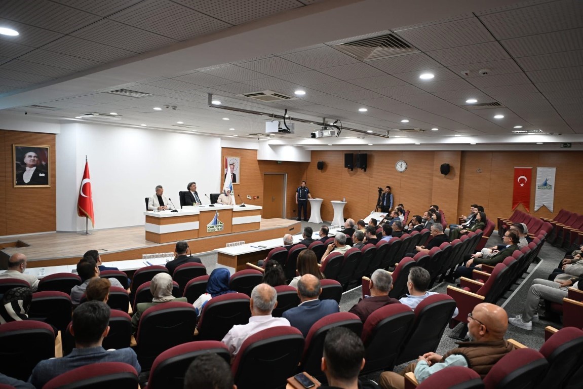 Kartepe’de 6 gündem maddesi görüşüldü