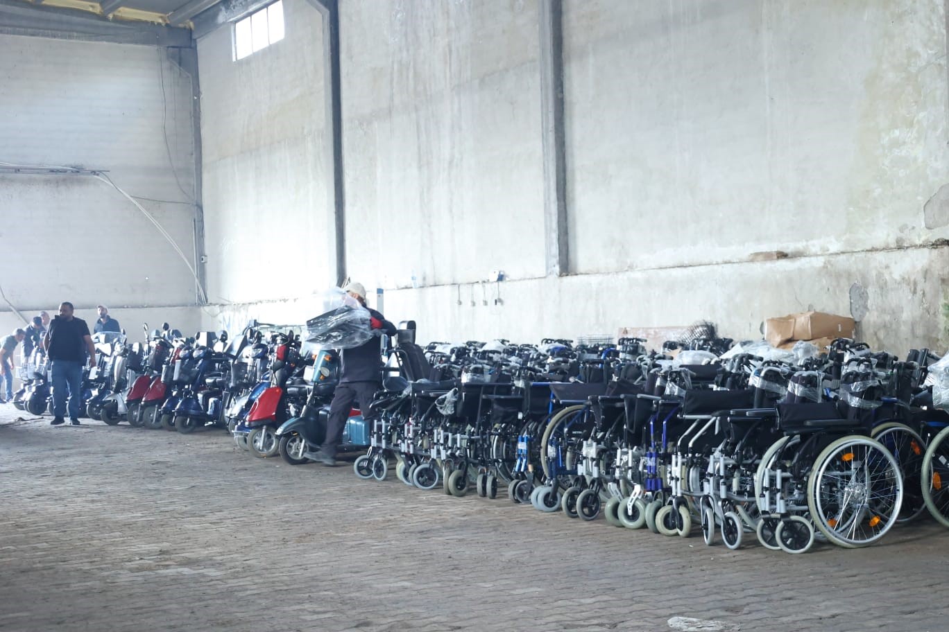 B&uuml;nyan&rsquo;da ihtiya&ccedil; sahiplerine ak&uuml;l&uuml; ara&ccedil; dağıtılacak
