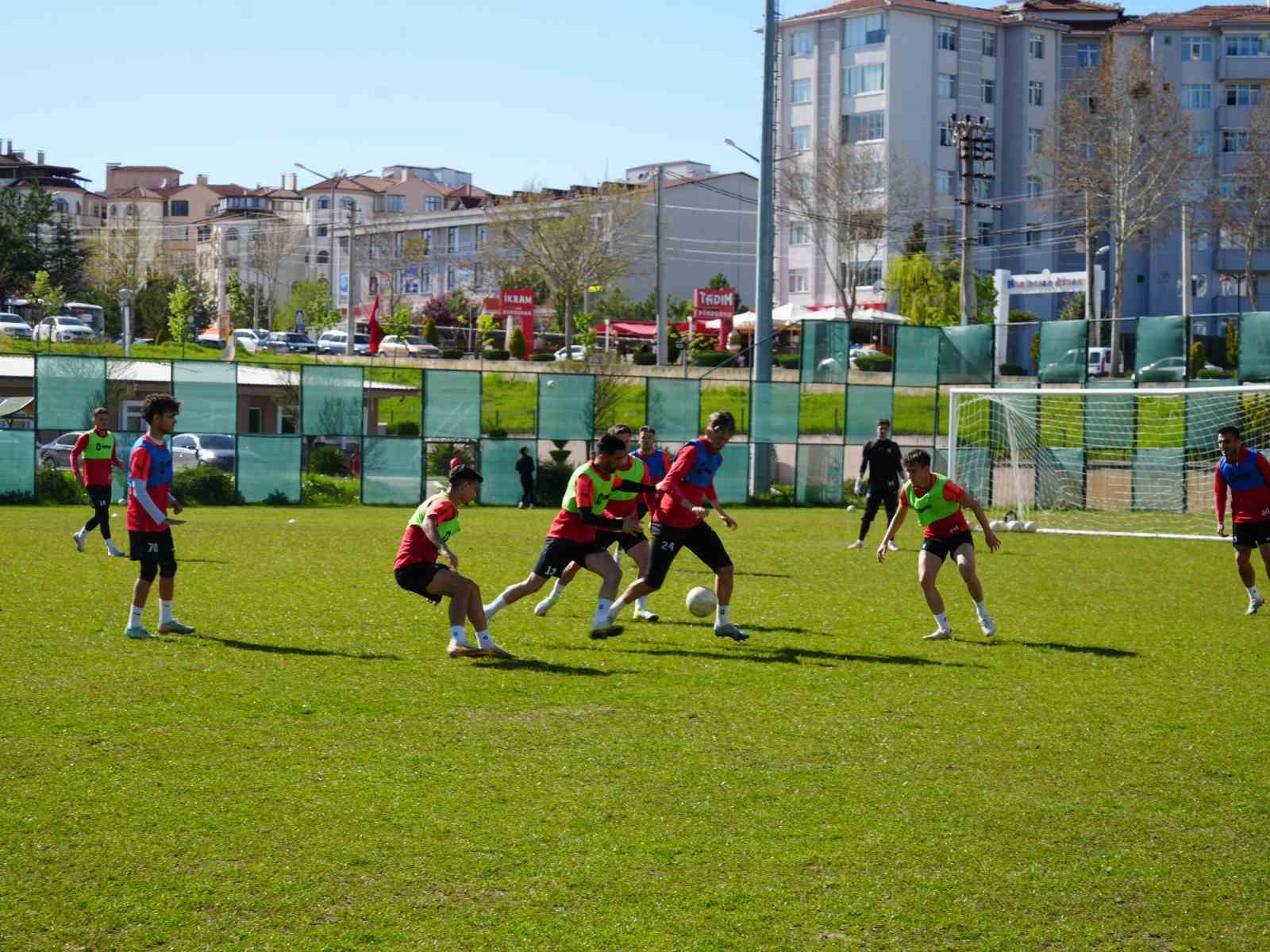 Kastamonuspor, Beykoz Anadoluspor maçının hazırlıklarını sürdürüyor