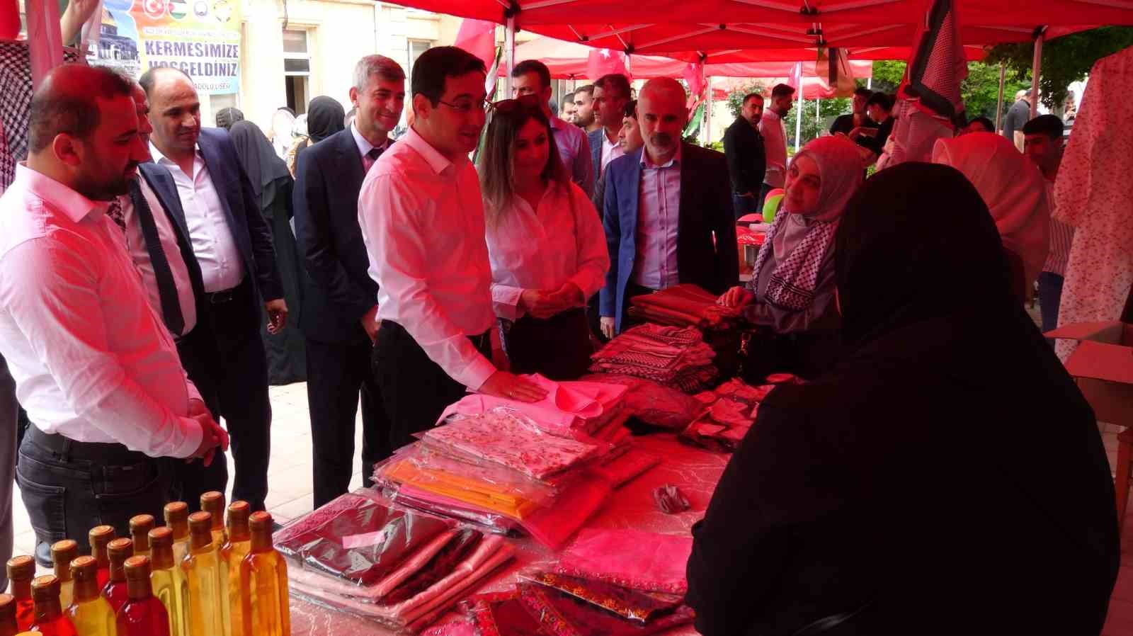 Batman’da Filistinliler için yardım etkinliği