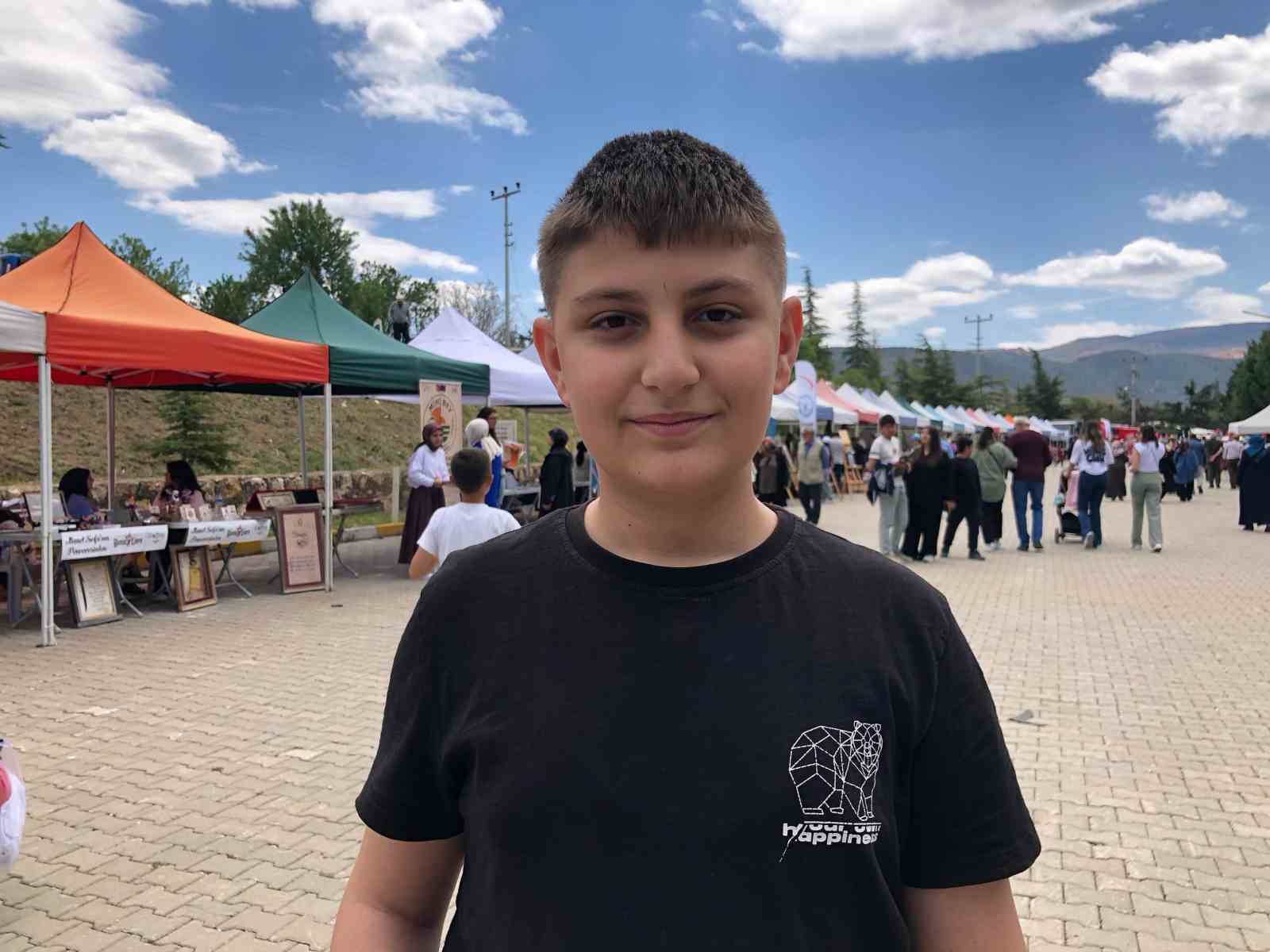 Yunus&rsquo;un diyarına gelen atlı Jandarmalar, vatandaşların ilgisini topladı
