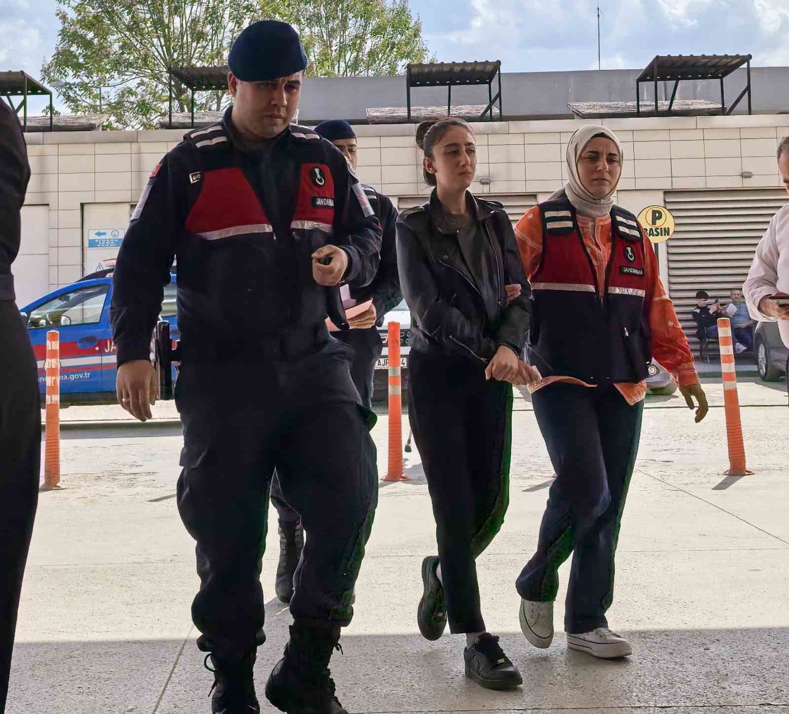 İneg&ouml;l&rsquo;de 8 yıl kesinleşmiş cezası bulunan kadın yakalandı
