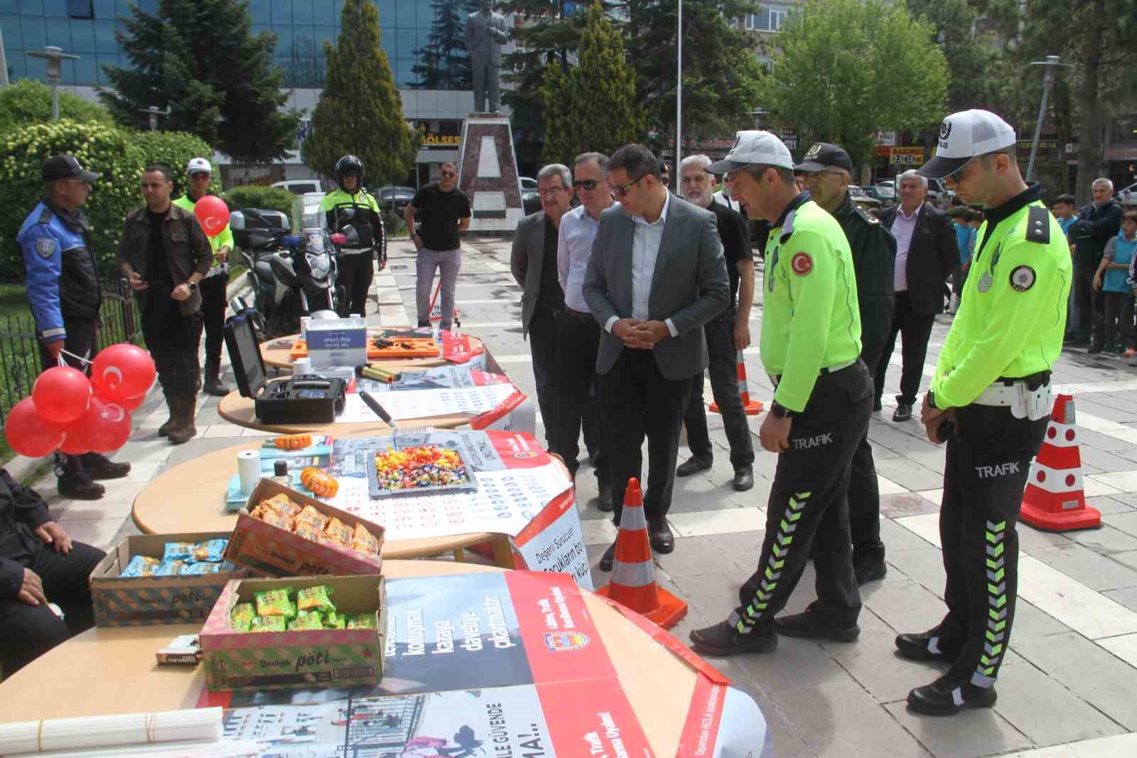 Beyşehir&rsquo;de Trafik Haftası kutlamaları
