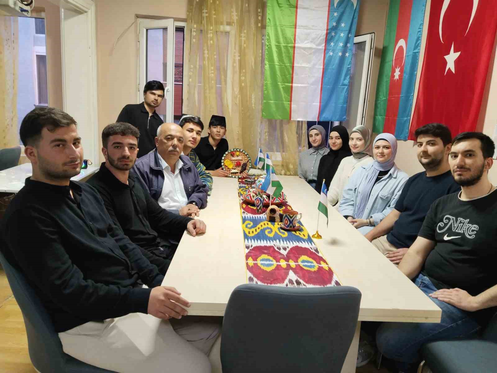 Eskişehir’de Türk Dünyası öğrencileri Hıdırellez coşkusu yaşadılar