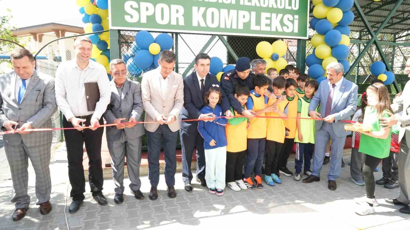 Çorlu Emlak Konut Ergene Vadisi İlkokulu’na Spor Kompleksi açıldı