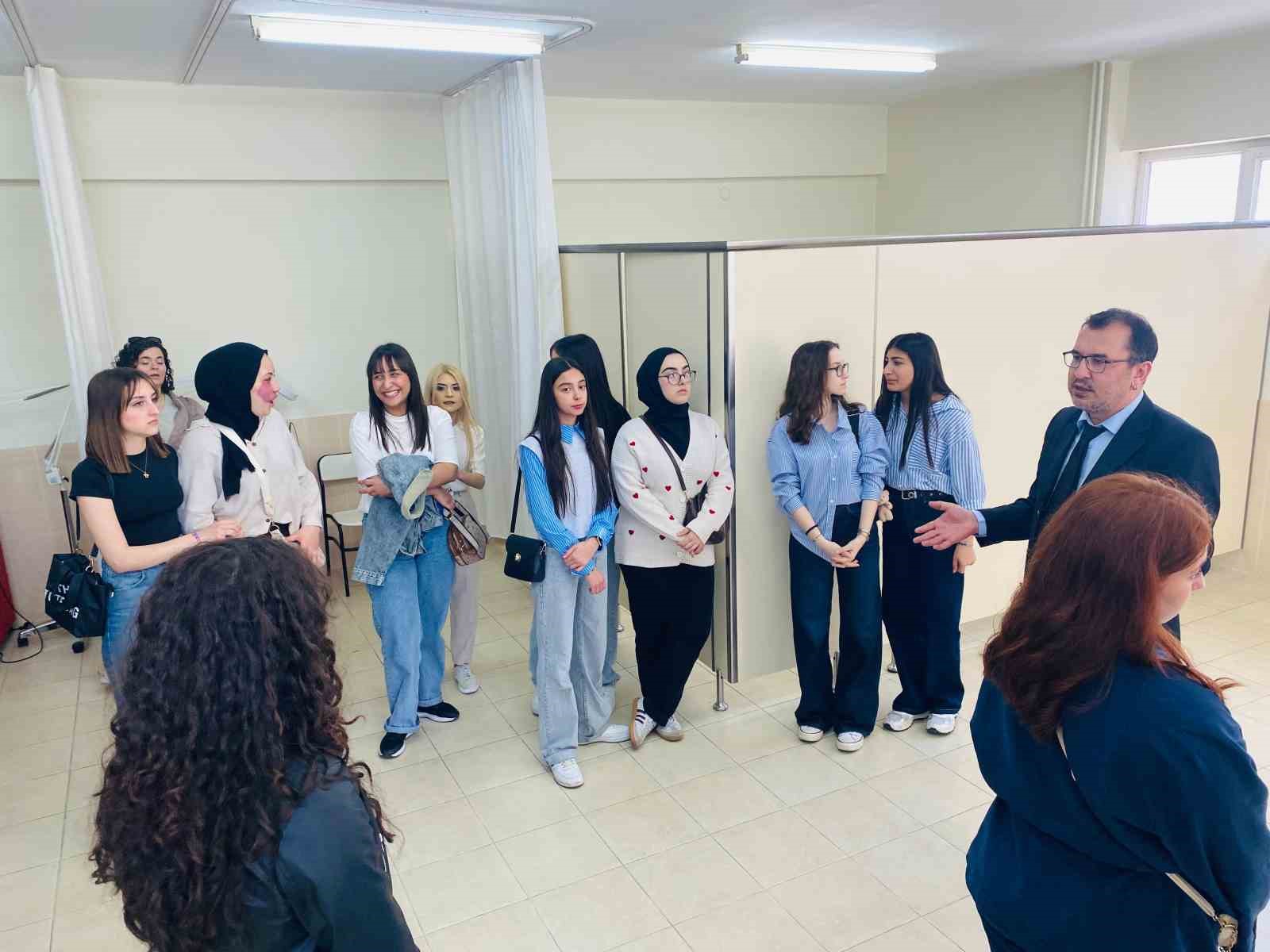 Sultanhisar MYO, lise öğrencilerini ağırladı
