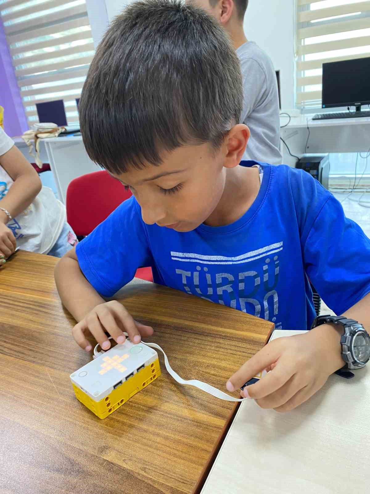 Geleceğin bilim insanları Muğla&rsquo;da yetişiyor
