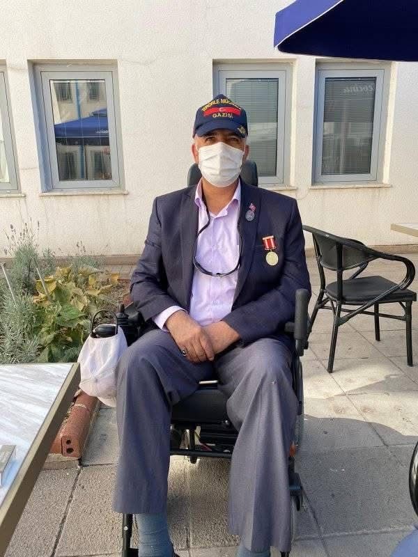 Manisalı gazi tedavi s&uuml;reci i&ccedil;in Ankara&rsquo;ya uğurlandı
