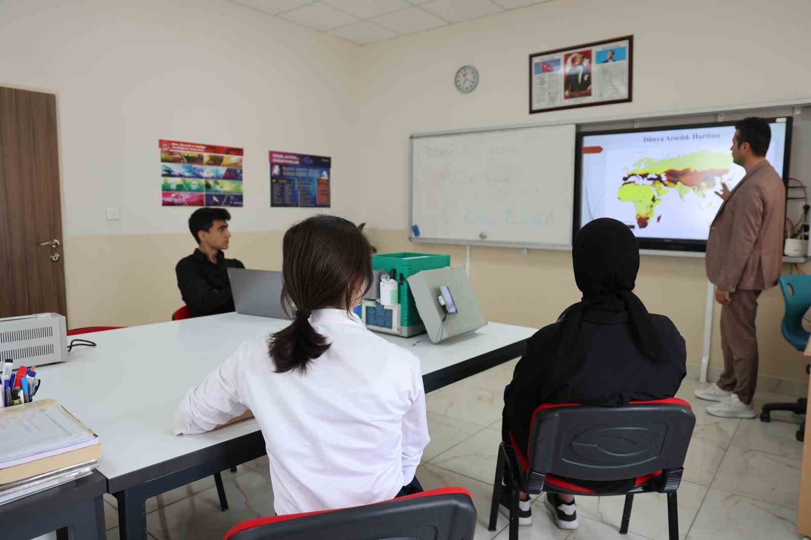 Elazığ Ali Kuşçu BİLSEM başarılarıyla adından söz ettiriyor
