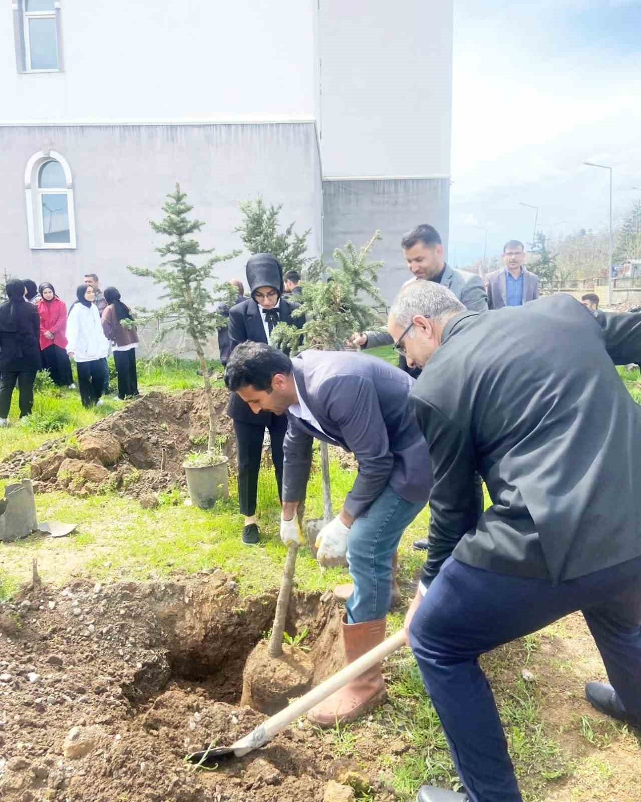 Yeşeren Umutlar, Filizlenen Gelecek
