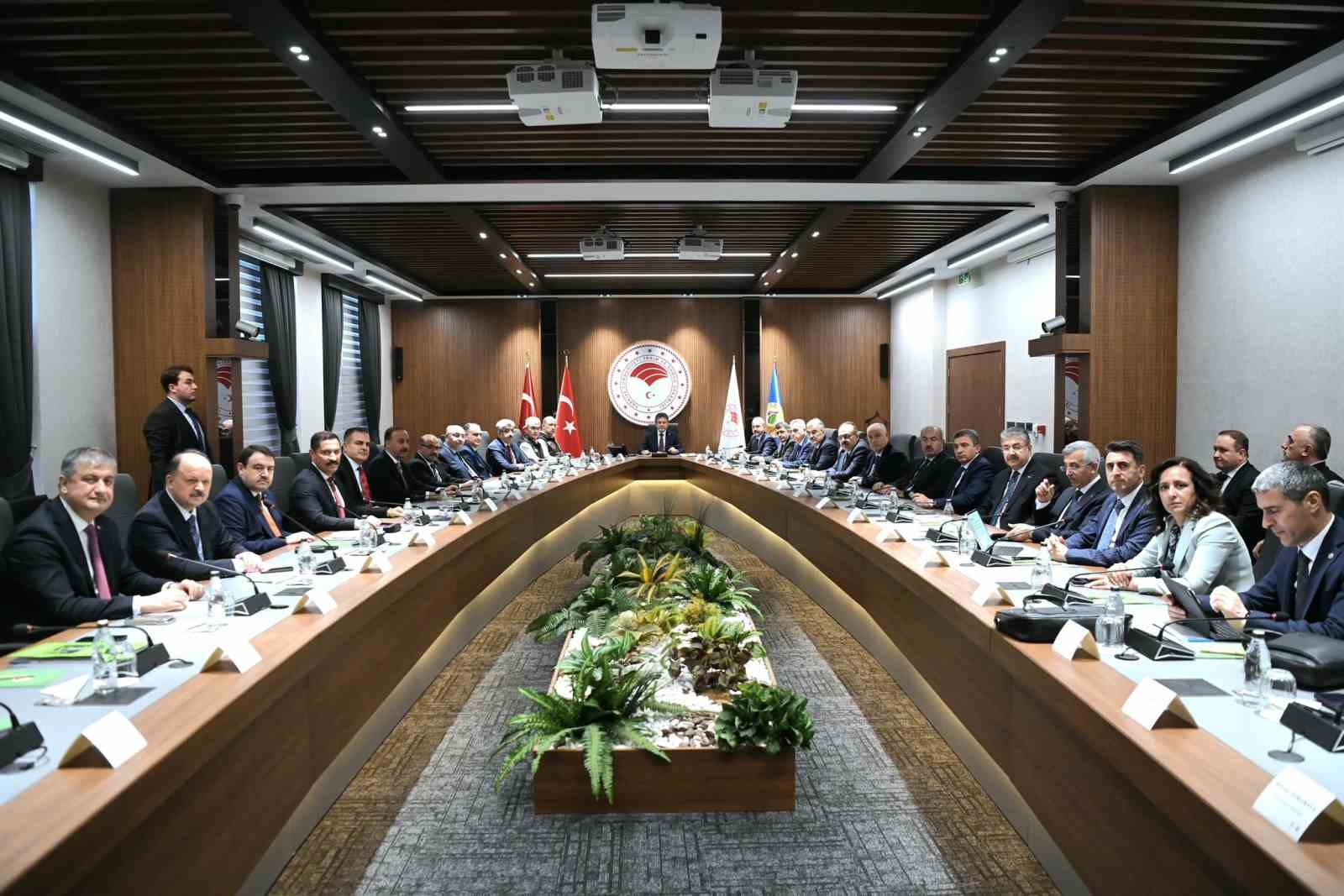 Vali Aygöl, Orman Yangınları Hazırlık ve Koordinasyon Toplantısı’na katıldı