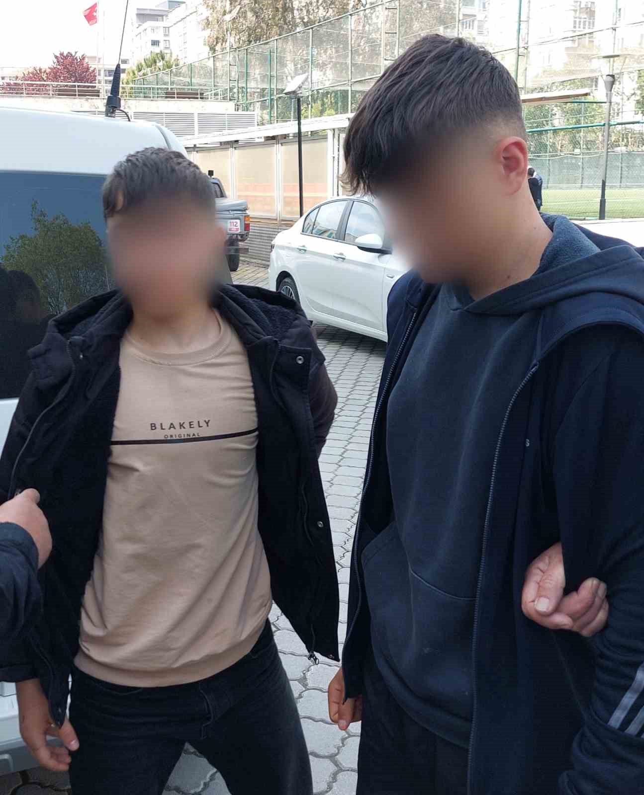 Samsun&rsquo;da t&uuml;fekle ev kurşunlayan 2 &ccedil;ocuk yakalandı
