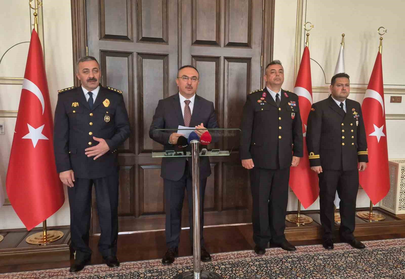 Vali a&ccedil;ıkladı: Tekirdağ&rsquo;da Nisan Ayında bin 461 kişi yakalandı
