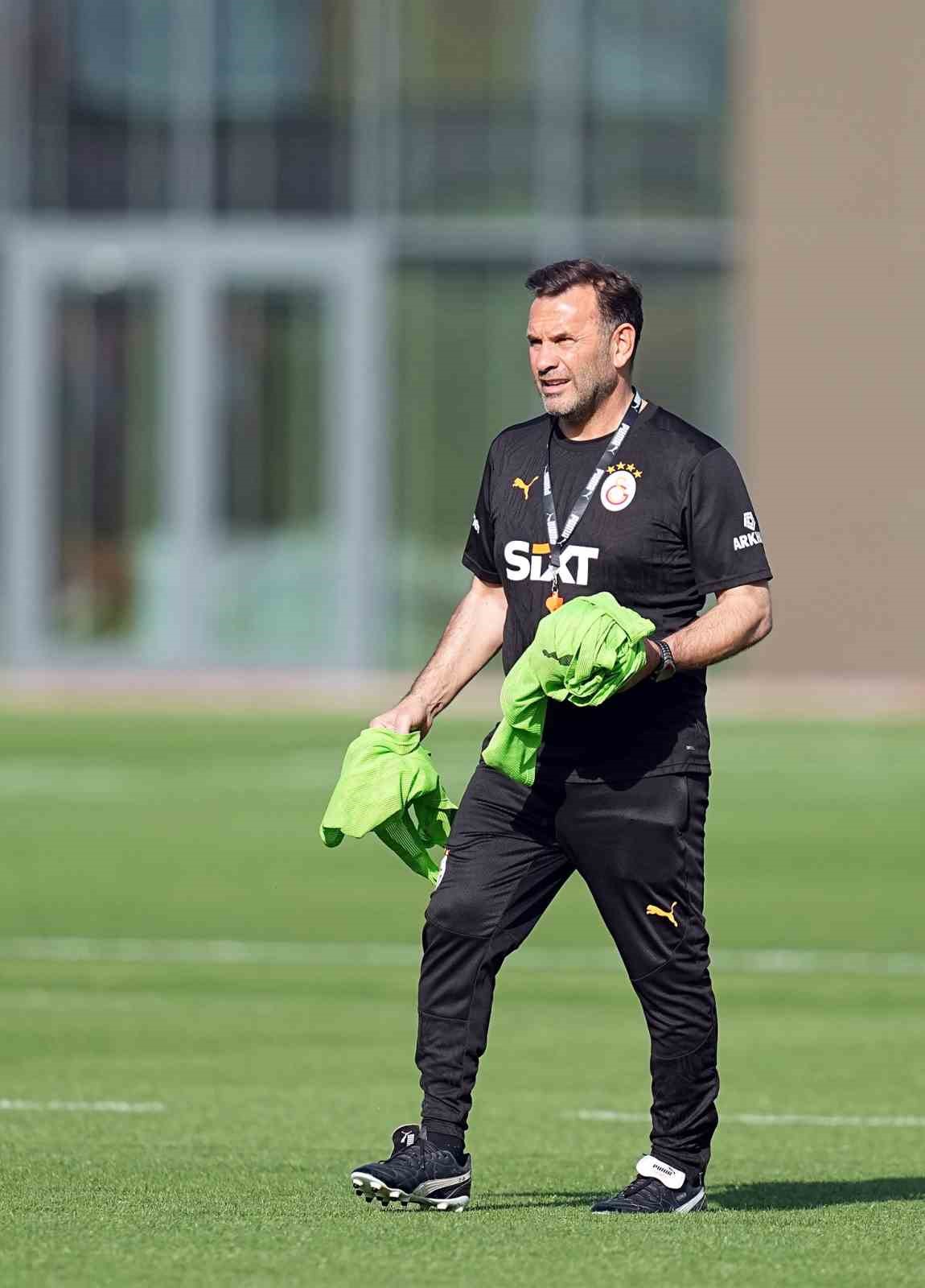 Galatasaray, Trabzonspor maçı hazırlıklarını sürdürdü
