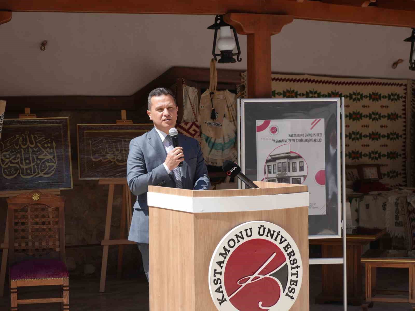 Kastamonu&rsquo;nun hafızası olacak m&uuml;ze kapılarını ziyaret&ccedil;ilerine a&ccedil;tı
