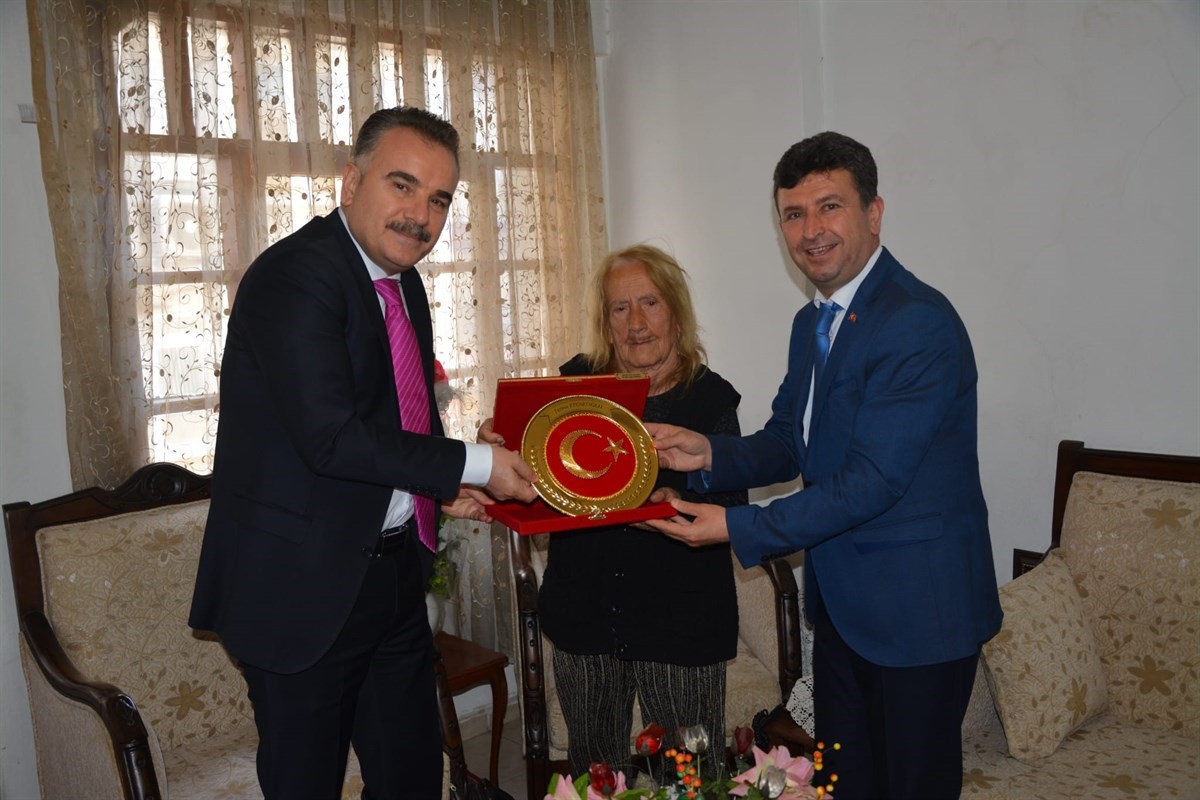 Kaymakam Odabaş&rsquo;tan Hayırsever Kıyakoğlu&rsquo;na vefa ziyareti
