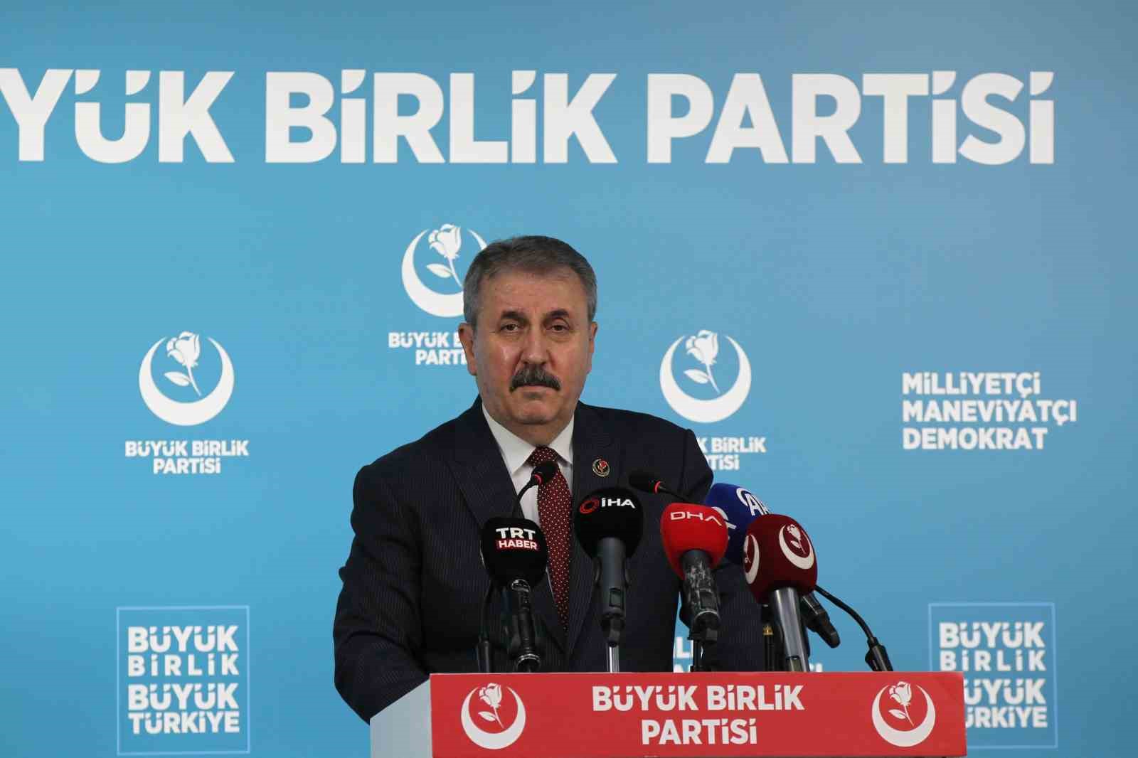 BBP Genel Başkanı Destici: "Bizim yerimiz net bir şekilde Pakistan’ın yanıdır"