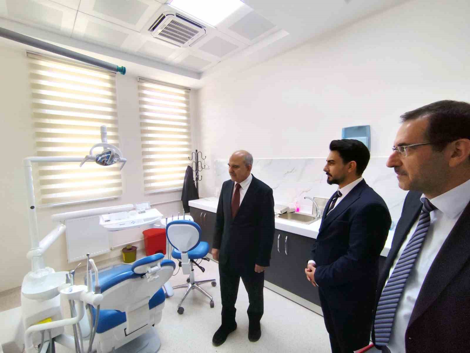 İl Sağlık M&uuml;d&uuml;r&uuml; Ko&ccedil;, hizmete başlayan yeni hastaneyi ziyaret etti
