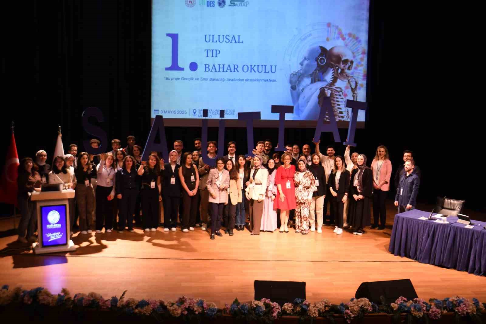 Sakarya Üniversitesi’nde 1. Ulusal Tıp Bahar Okulu gerçekleştirildi