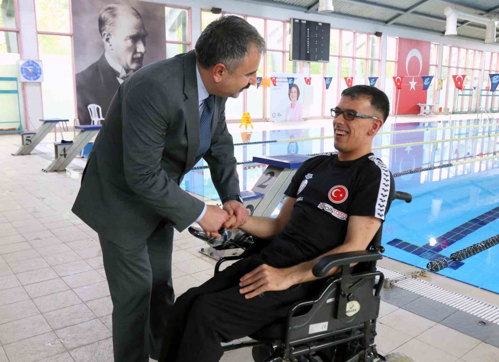 Paralimpik Milli Sporcu Mehmet Bakır Eğilmez&rsquo;e anlamlı ziyaret
