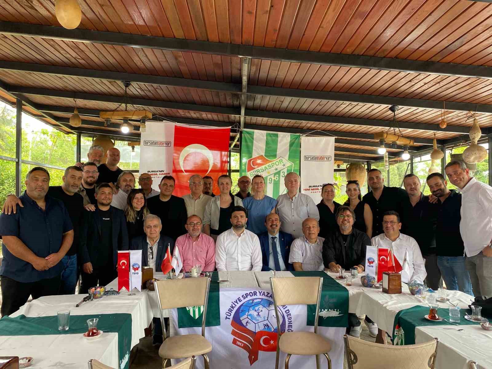 Bursaspor Başkanı Enes &Ccedil;elik:
