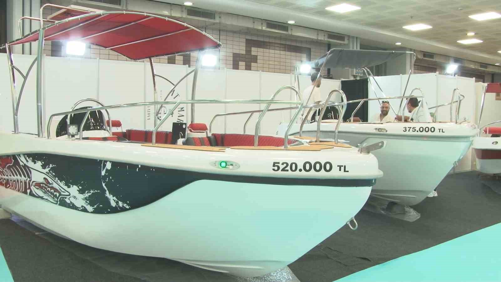 Milyonluk tekneler Başkent&rsquo;te g&ouml;r&uuml;c&uuml;ye &ccedil;ıktı
