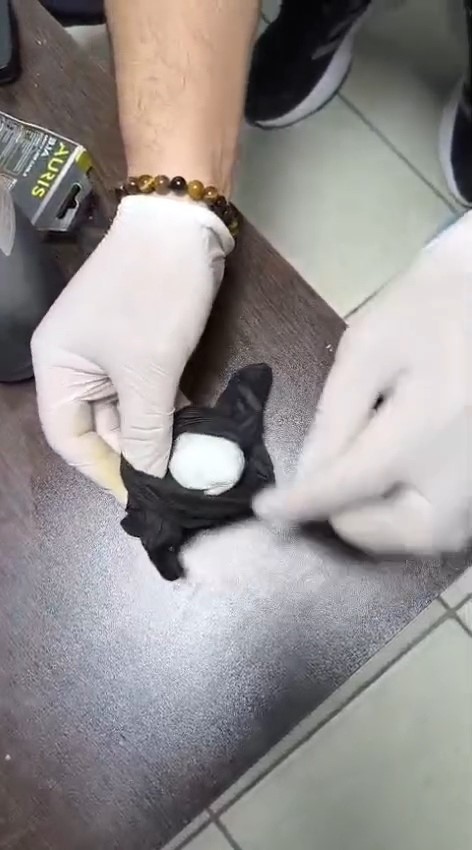 Jandarma modeme gizlenmiş uyuşturucu ele ge&ccedil;irdi
