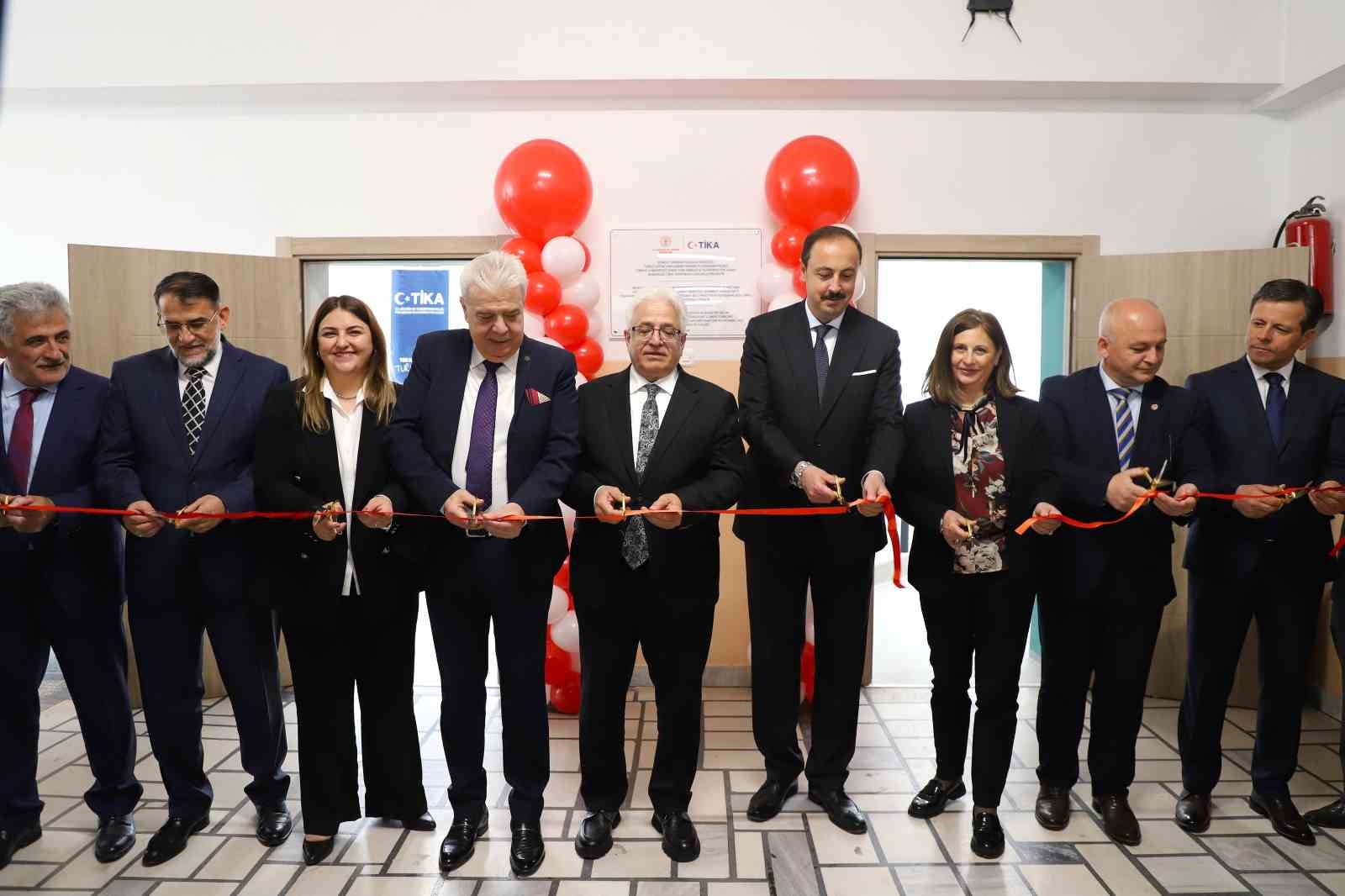 TİKA. Kuzey Makedonya&rsquo;da T&uuml;rk&ccedil;e eğitim sınıflarını yeniliyor
