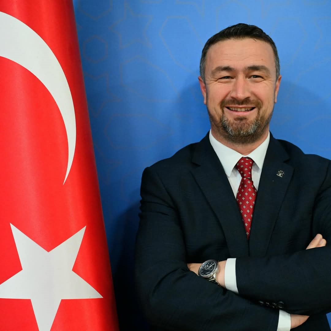 AK Parti İlçe Başkanı Turgut’tan belediyeye zam tepkisi: "Bu karar sosyal belediyecilik anlayışıyla bağdaşmamaktadır"
